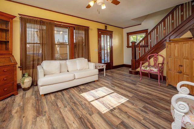 411 S 7th STREET, Watertown, WI 53094