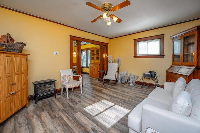 411 S 7th STREET, Watertown, WI 53094