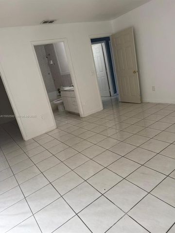 28144 SW 142nd Ct 0, Homestead, FL 33033