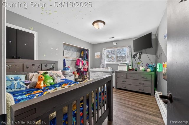 2965 Barkman Drive, Waterford, MI 48329