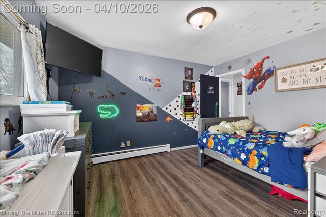 2965 Barkman Drive, Waterford, MI 48329