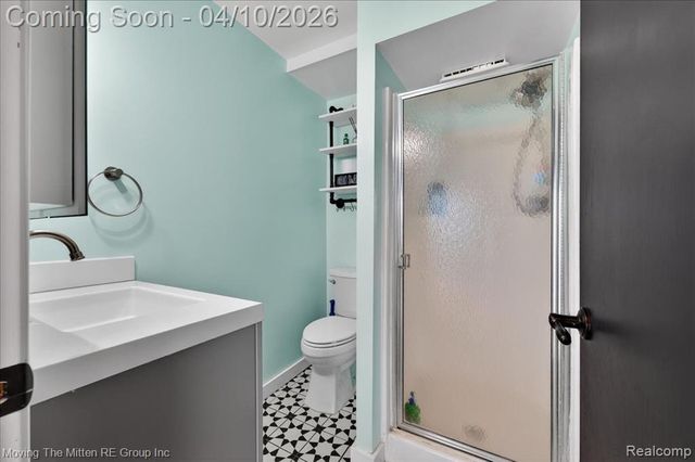 2965 Barkman Drive, Waterford, MI 48329