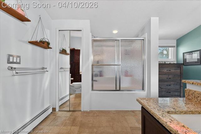 2965 Barkman Drive, Waterford, MI 48329