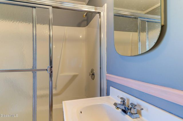 36 Victor Street, Albany, NY 12208