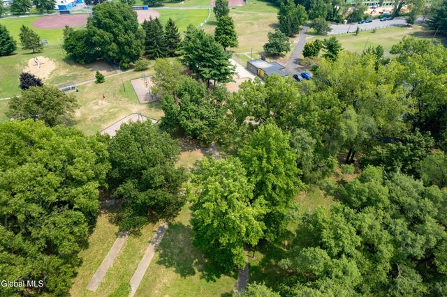 36 Victor Street, Albany, NY 12208