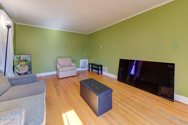 36 Victor Street, Albany, NY 12208