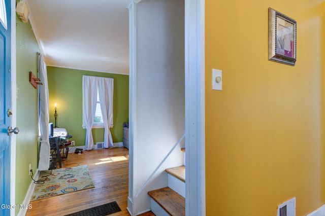 36 Victor Street, Albany, NY 12208