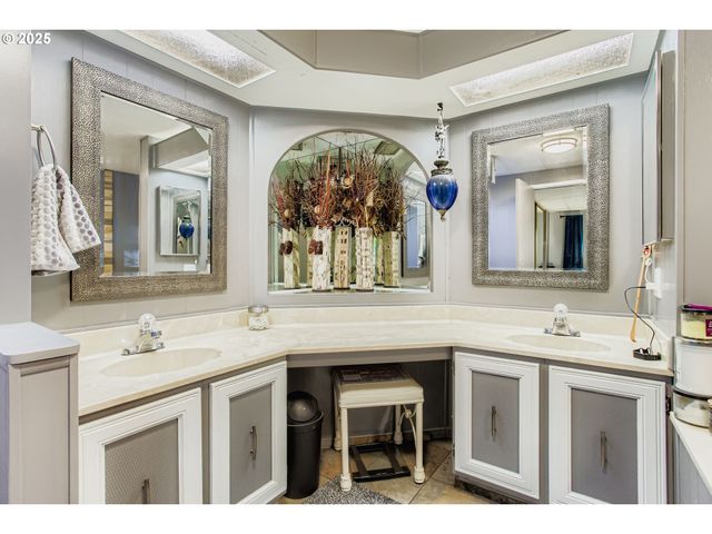 17091 Sw ELDORADO Dr, Tigard, OR 97224