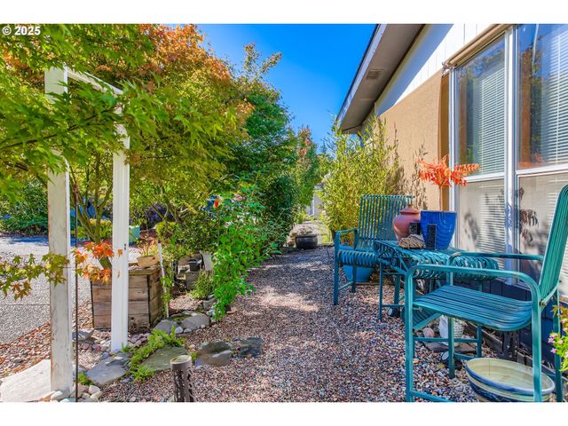 17091 Sw ELDORADO Dr, Tigard, OR 97224