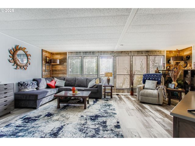 17091 Sw ELDORADO Dr, Tigard, OR 97224