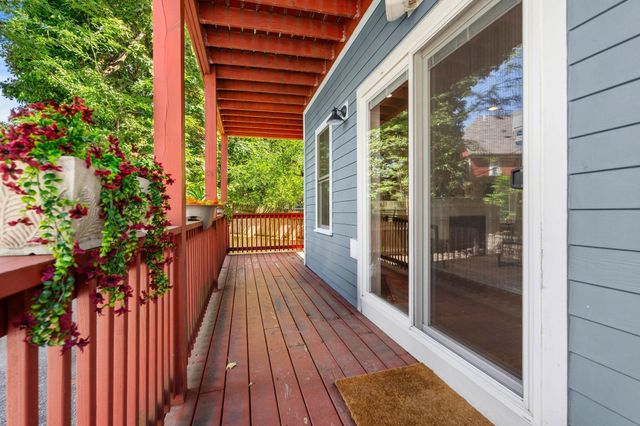 23 Downer Ave 1, Boston, MA 02125