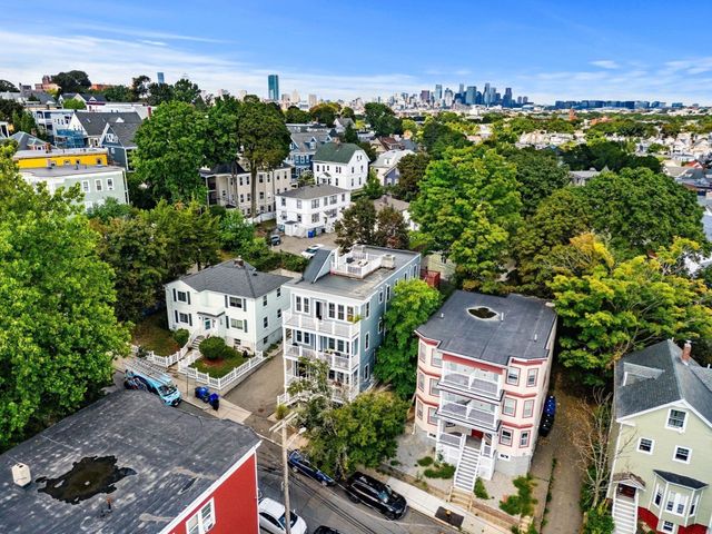 23 Downer Ave 1, Boston, MA 02125