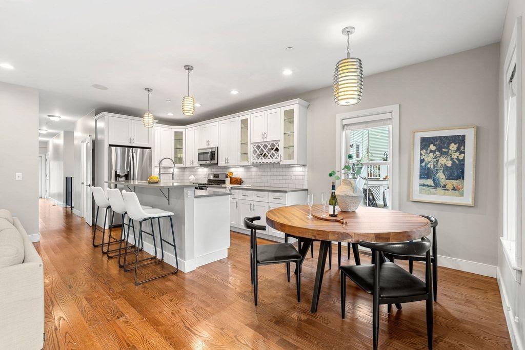 23 Downer Ave 1, Boston, MA 02125