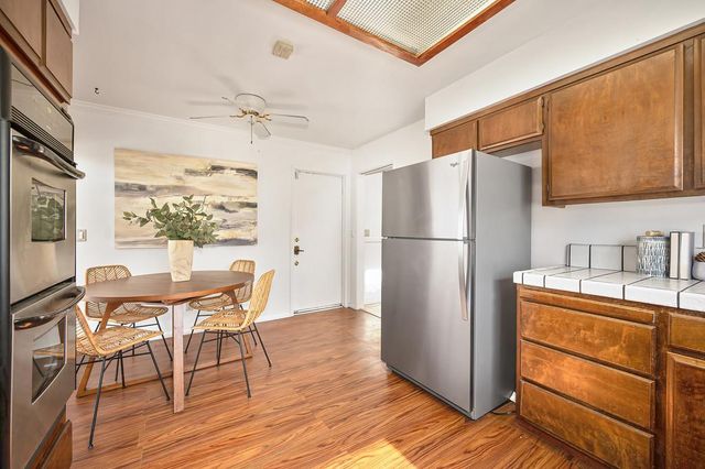 11 Park Sierra Ln, Sacramento, CA 95864