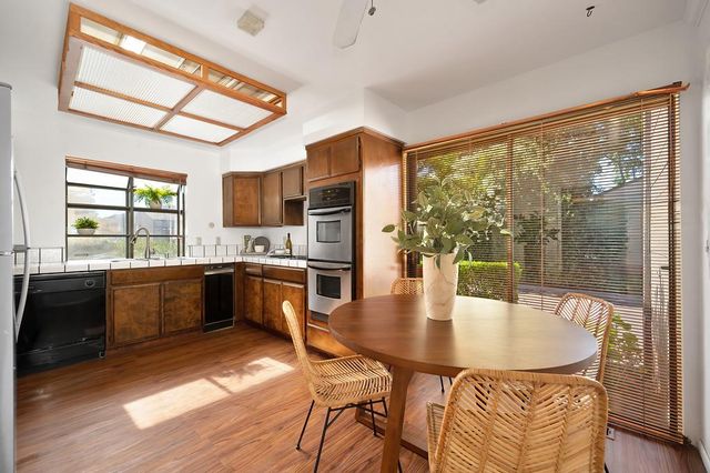 11 Park Sierra Ln, Sacramento, CA 95864
