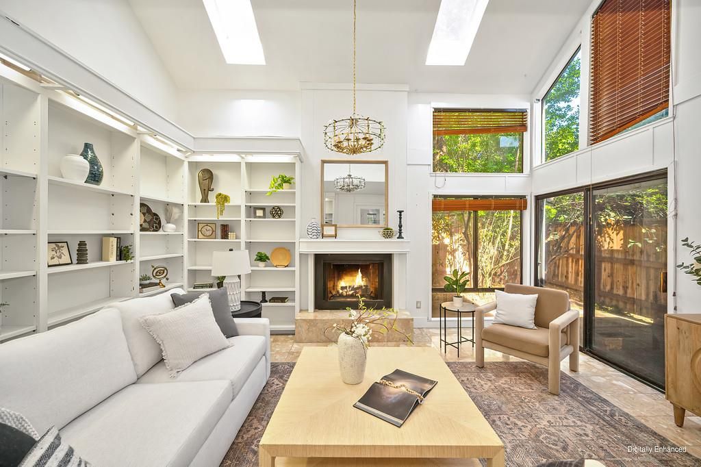 11 Park Sierra Ln, Sacramento, CA 95864
