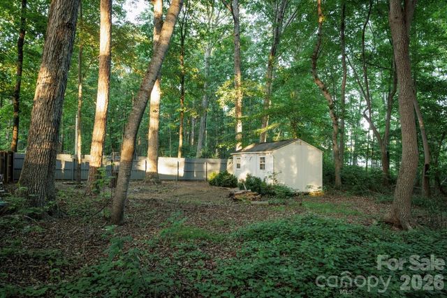 1084 Castlebrook Drive, Salisbury, NC 28146