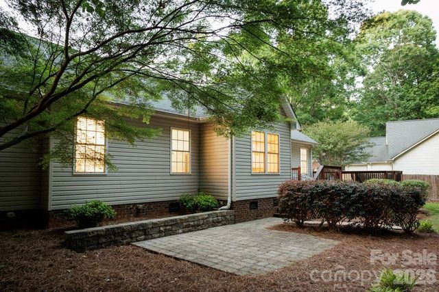 1084 Castlebrook Drive, Salisbury, NC 28146