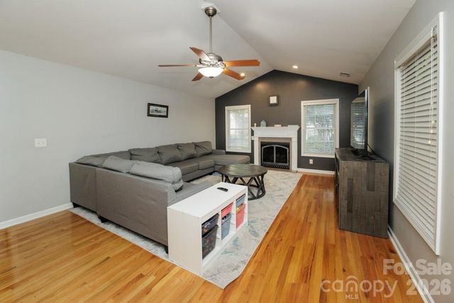 1084 Castlebrook Drive, Salisbury, NC 28146