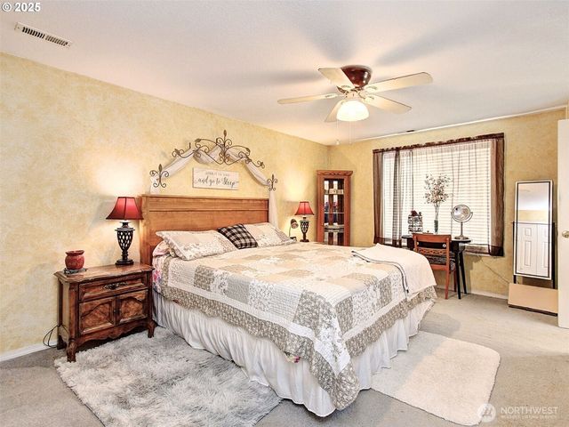 17004 SE 16th Street, Vancouver, WA 98683