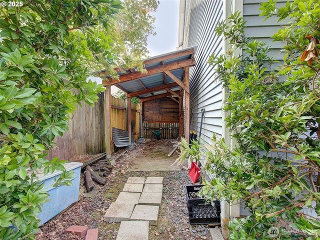 17004 SE 16th Street, Vancouver, WA 98683