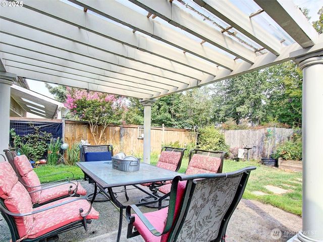 17004 SE 16th Street, Vancouver, WA 98683