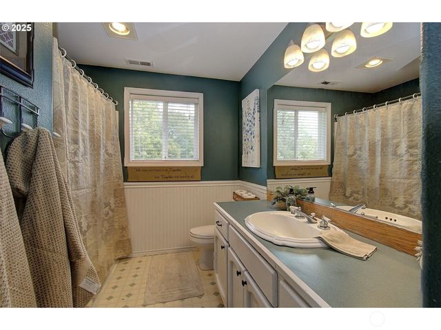 17004 SE 16th Street, Vancouver, WA 98683