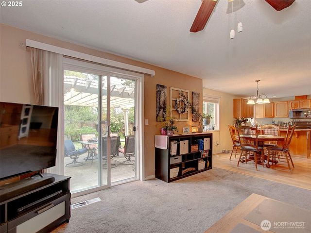 17004 SE 16th Street, Vancouver, WA 98683