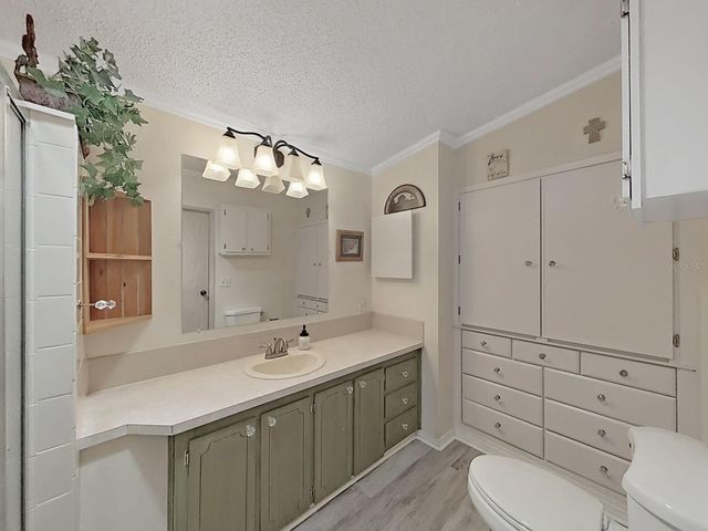 1629 TALLY HO DR, Lakeland, FL 33810