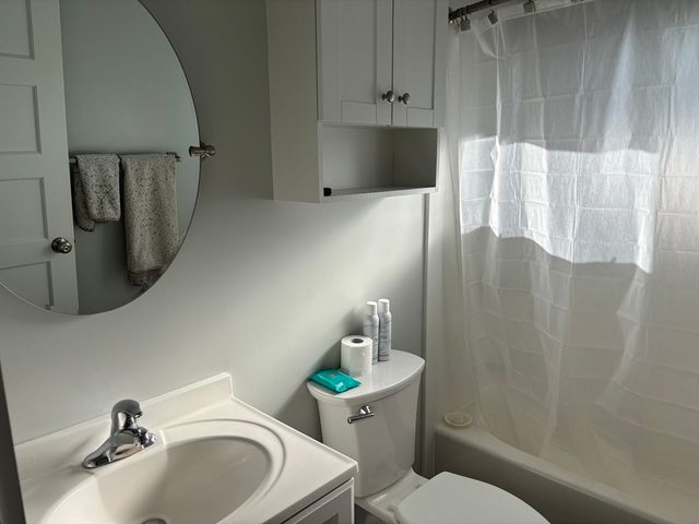 1012 Main St, Leominster, MA 01453