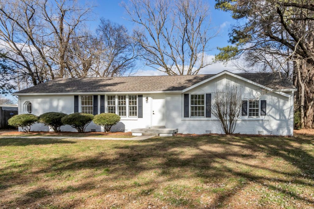 1507 Bartway Dr, Murfreesboro, TN 37130