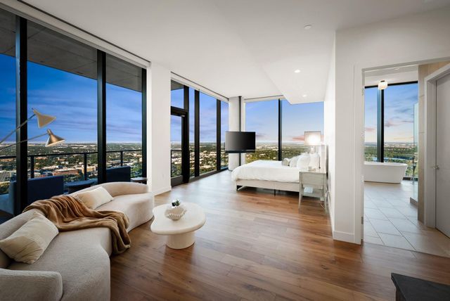 44 East Ave 4502, Austin, TX 78701