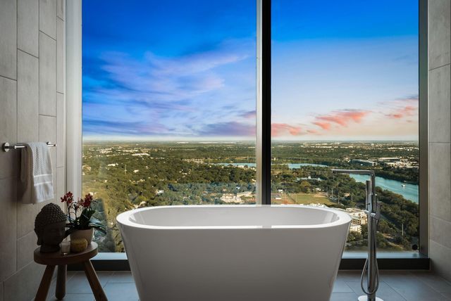 44 East Ave 4502, Austin, TX 78701