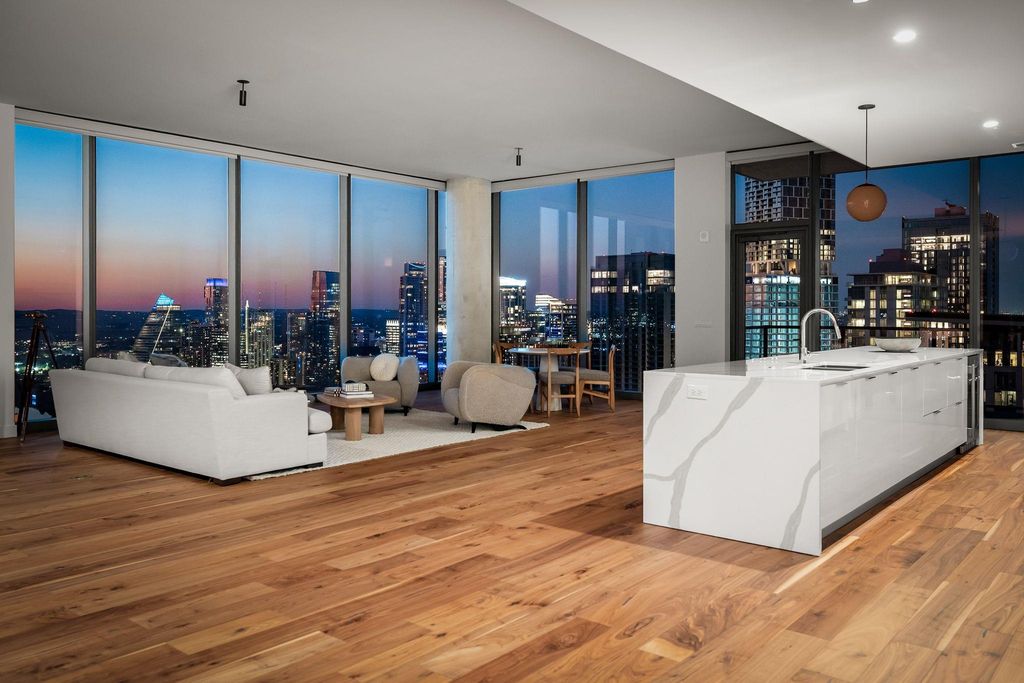 44 East Ave 4502, Austin, TX 78701