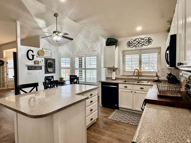 6388 S WAKEFIELD WAY, Salt Lake City, UT 84118