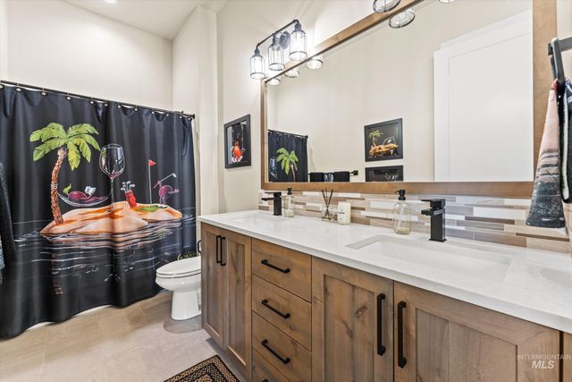 7040 W Founders St, Eagle, ID 83616