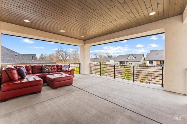 7040 W Founders St, Eagle, ID 83616