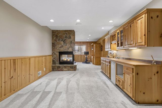 4287 Hawksbury Circle, Eagan, MN 55123