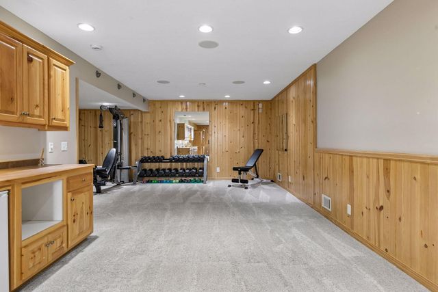 4287 Hawksbury Circle, Eagan, MN 55123
