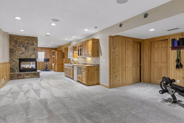 4287 Hawksbury Circle, Eagan, MN 55123