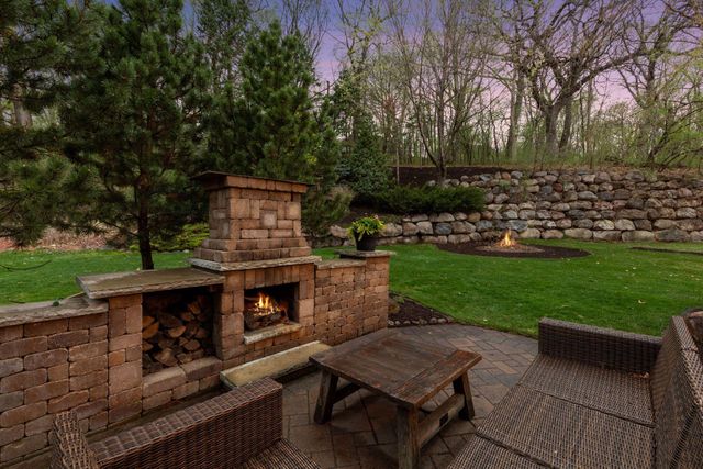 4287 Hawksbury Circle, Eagan, MN 55123