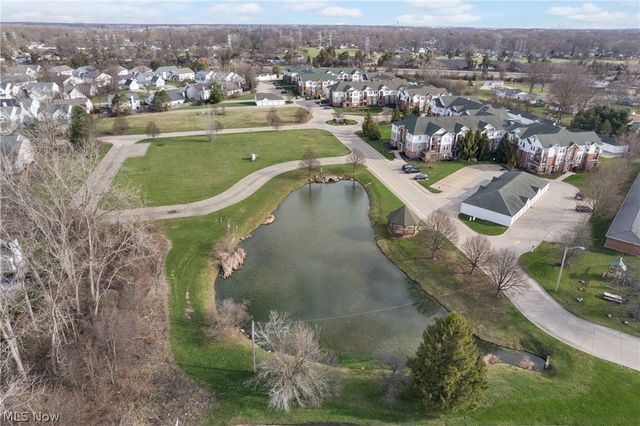 23003 Chandlers Lane 224, Olmsted Falls, OH 44138