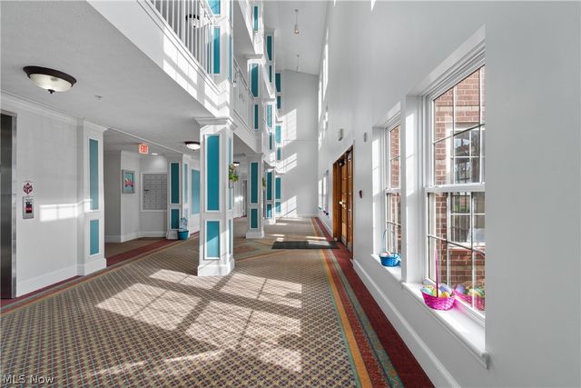 23003 Chandlers Lane 224, Olmsted Falls, OH 44138