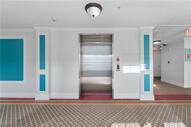 23003 Chandlers Lane 224, Olmsted Falls, OH 44138