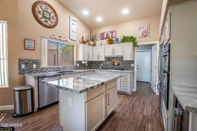 15318 W FAIRMOUNT Avenue, Goodyear, AZ 85395