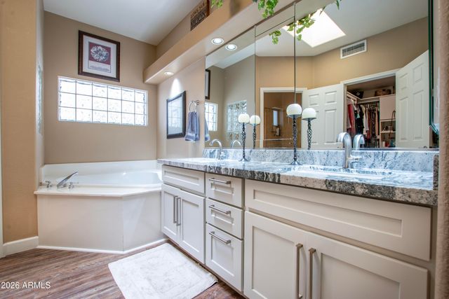 15318 W FAIRMOUNT Avenue, Goodyear, AZ 85395