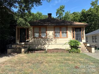 1433 Pecan Avenue B, Charlotte, NC 28205