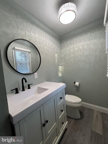 159 REVOLUTIONARY DR, Little Egg Harbor Twp, NJ 08087