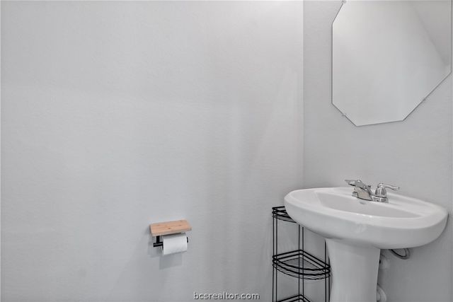 1403 Promise Court, Bryan, TX 77803