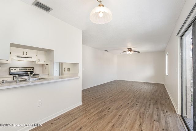 228 San Paulo Circle 1-228, West Melbourne, FL 32904